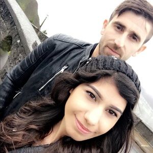 Meet your Posher, Rayila